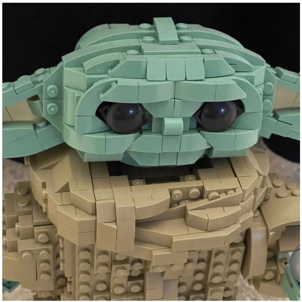 Lego Star Wars Mandalorian Child AKA Baby Yoda